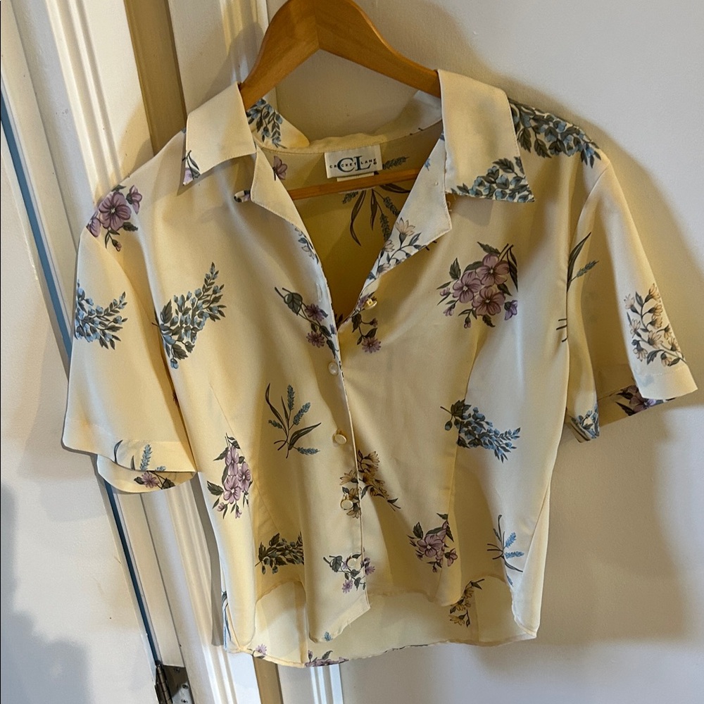 CL Floral Yellow Short Sleeve Button-Up Blouse